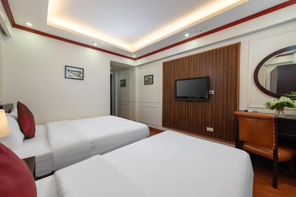 Панорама Viet Hotel (ex. Golden Lotus Legend Hotel, Hanoi Paradise Hotel & Travel) 4*