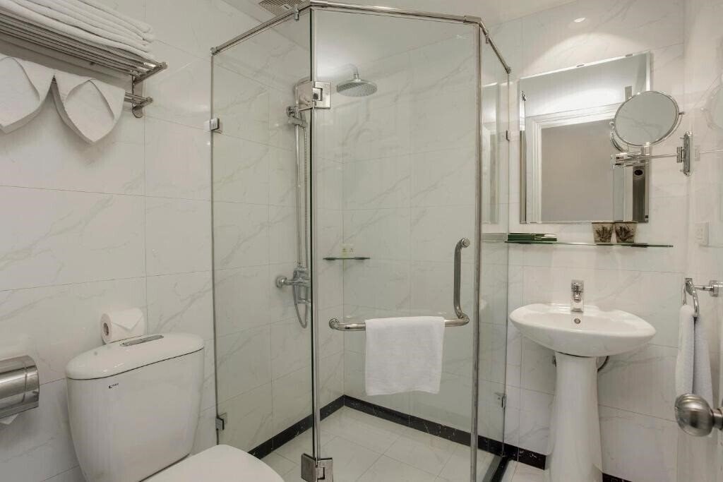 Апартаменты Hanoi La Selva Hotel 3*