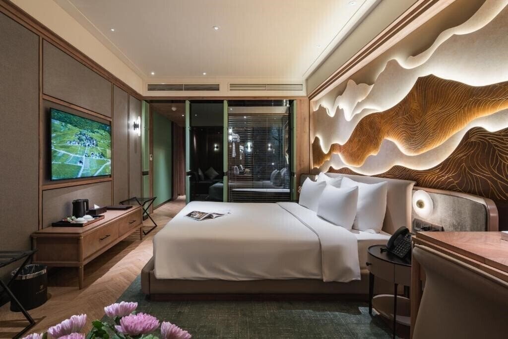 Территория La Passion Premium Cau Go Hotel (ex. La Passion Premium Hotel) 4*