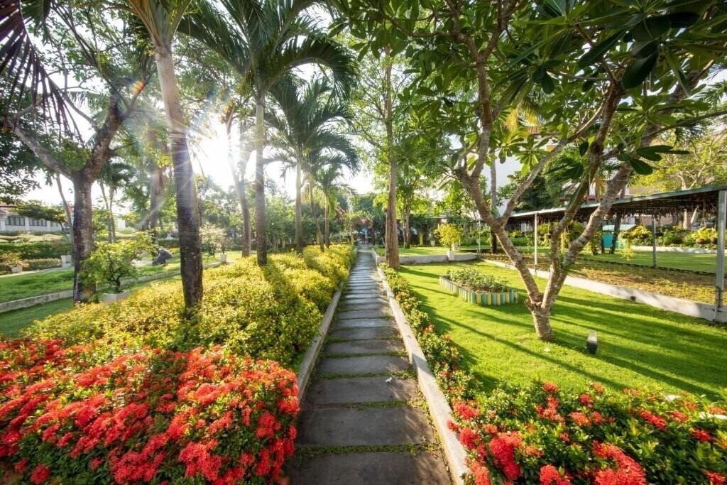 Територія EMM Hotel Hoi An 3*