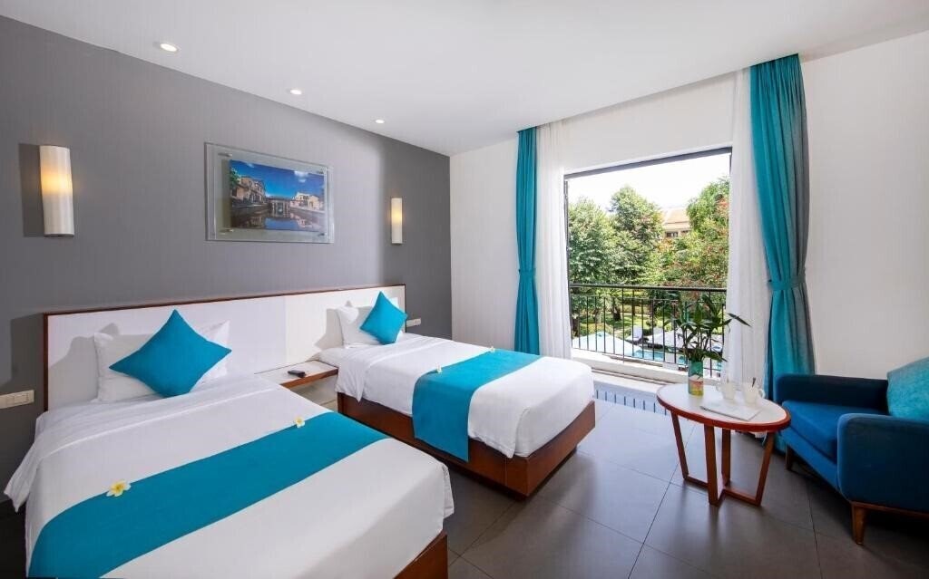 Апартаменти EMM Hotel Hoi An 3*