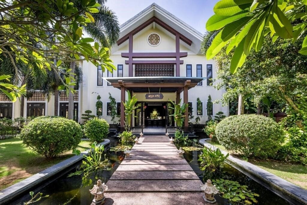 Апартаменти Koi Resort & Spa 5*