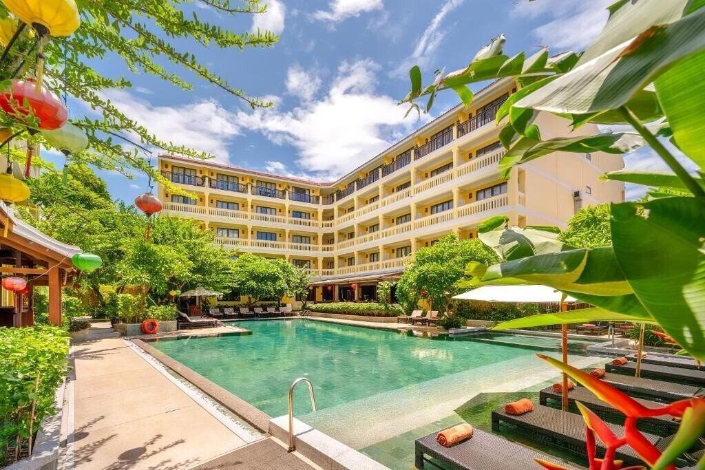 Фото Hoi An Central Boutique Hotel & SPA 4*
