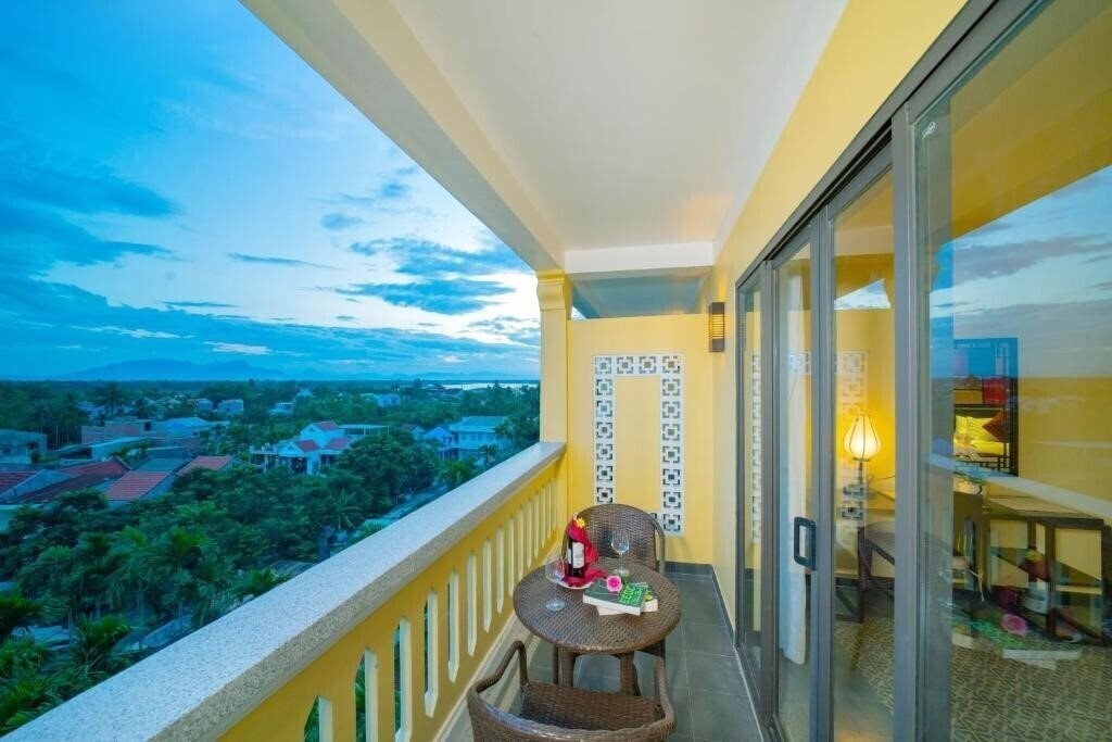 Вид Hoi An Central Boutique Hotel & SPA 4*