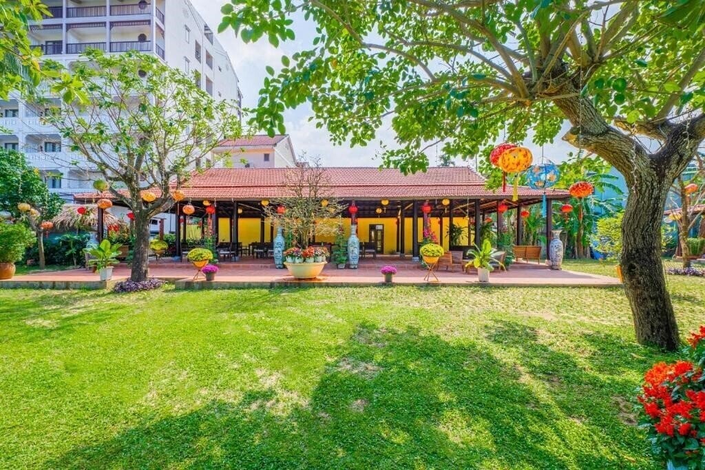 Территория RiverTown Hoi An Resort & SPA 5*