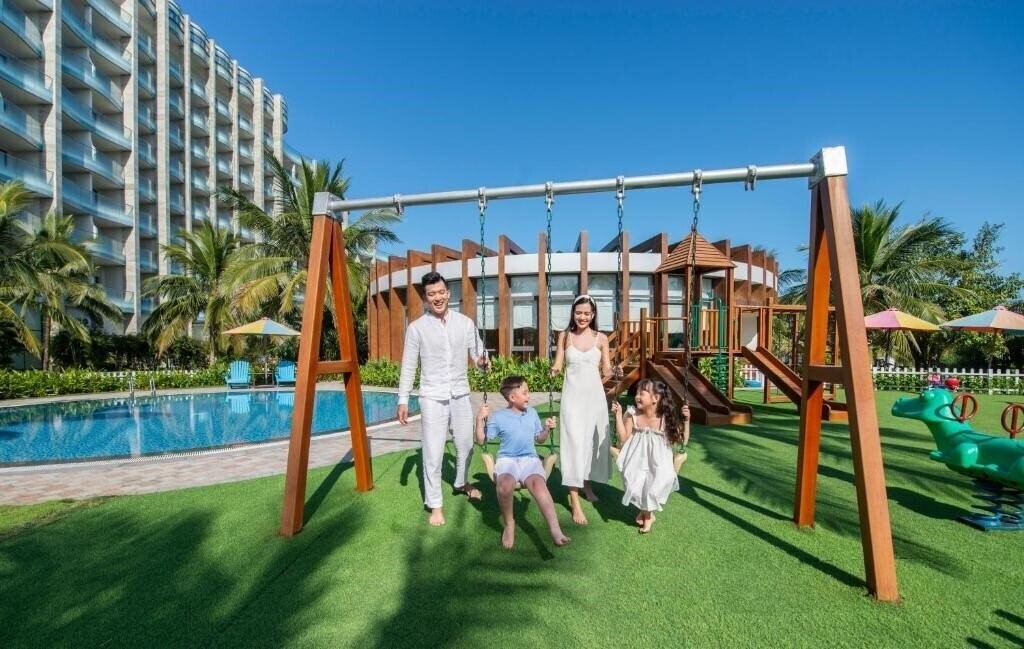 Вид Vinpearl Resort & Golf Nam Hoi An 5*