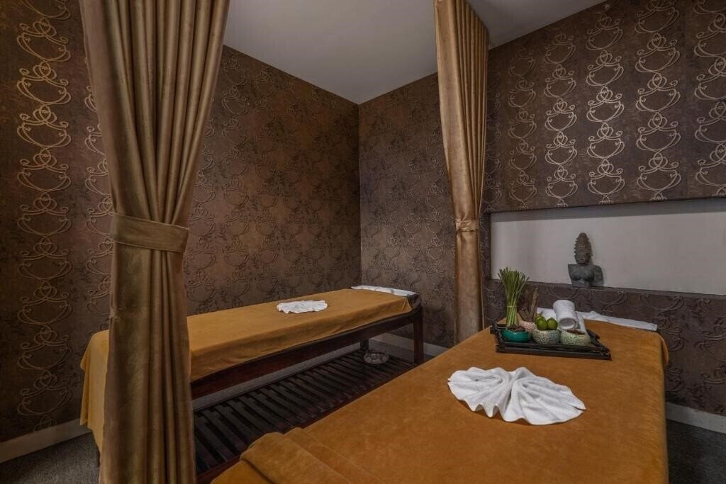 Вид Emerald Hoi An Riverside Resort 4*