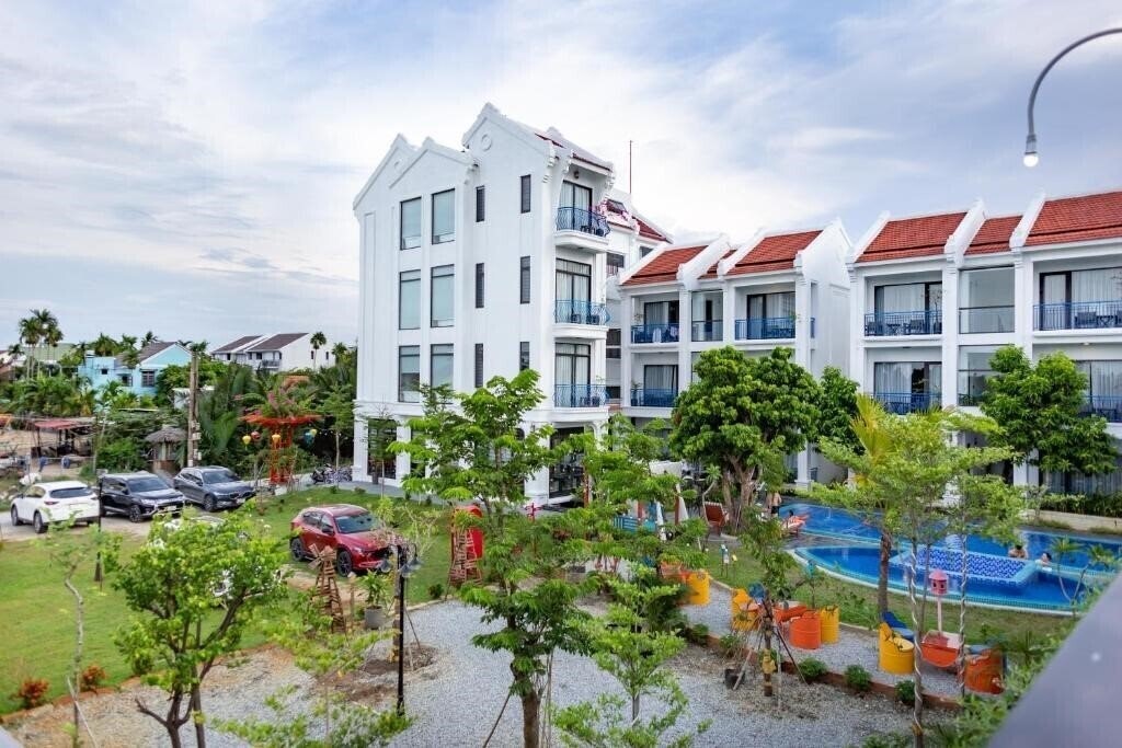 Вид Serene Nature Hotel & SPA 4*