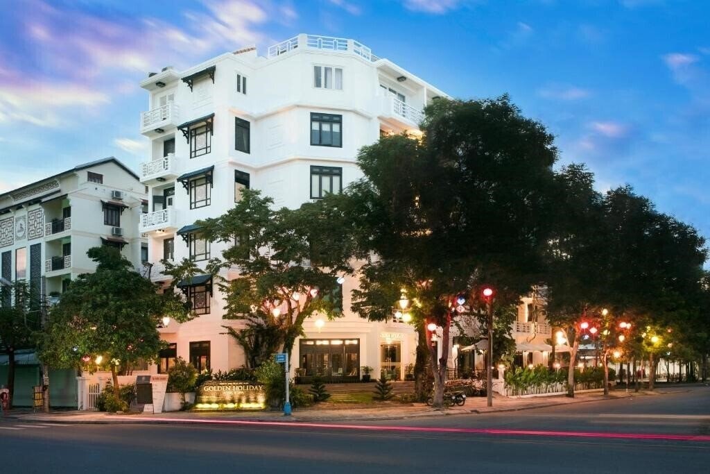 Готель Hoi An Golden Holiday Hotel & SPA 4*