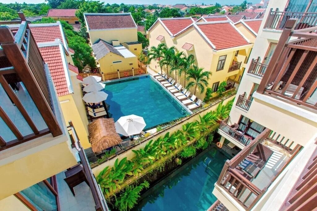 Готель Silkotel Hoi An 4*