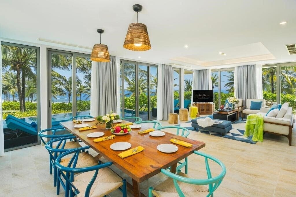 Панорама The Pearl 5*