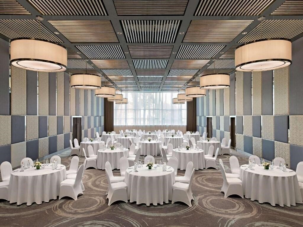 Апартаменти Novotel Saigon Centre 4*