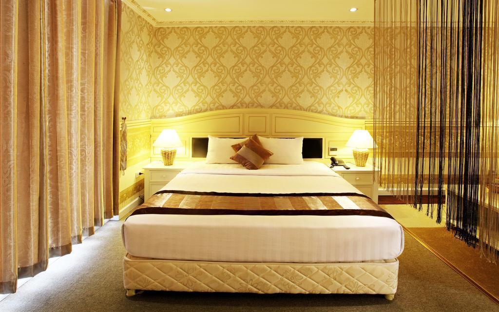 Фото Golden Crown 3*