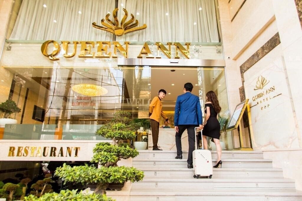 Вид Queen Ann Hotel 3*