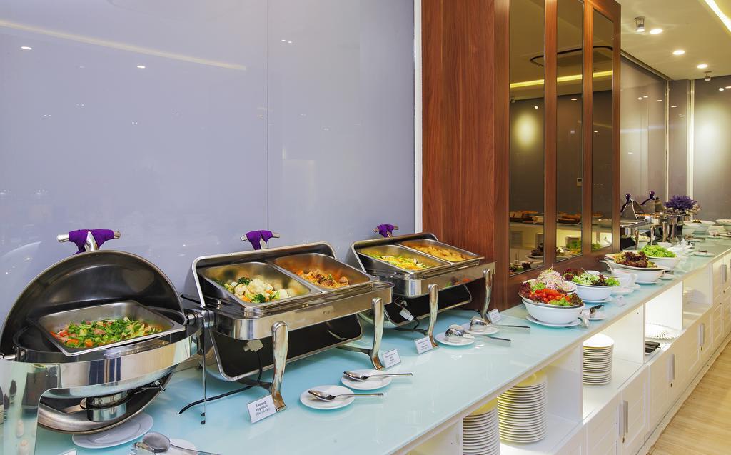 Панорама Lavender Le Anh Xuan Hotel 3*