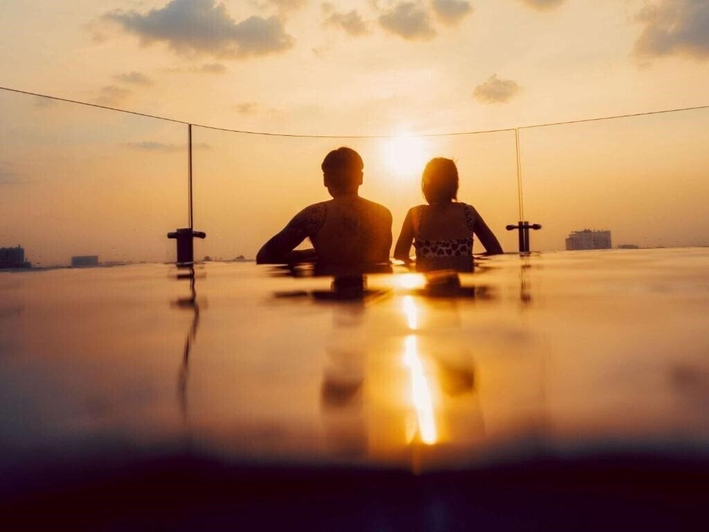 Апартаменти Hotel Des Arts 5*