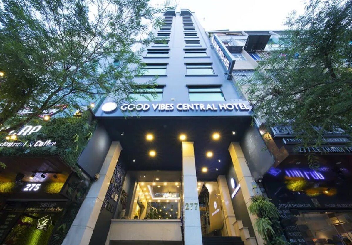 Готель Good Vibes Central Hotel 3*