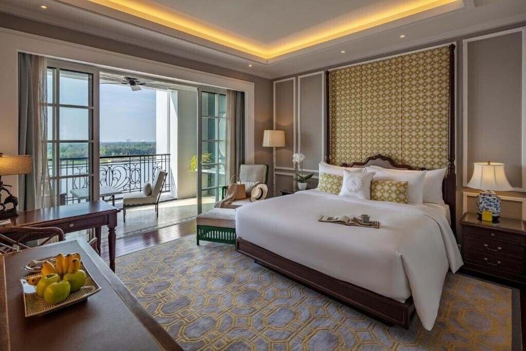 Готель Mia Saigon Luxury Boutique Hotel 5*