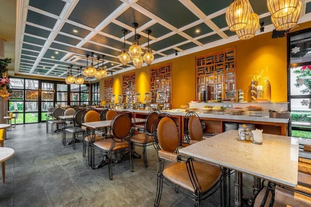 Картинка Somerset Ho Chi Minh City 4*