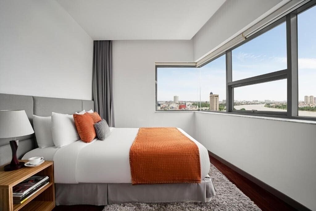 Фото Oakwood Apartments Ho Chi Minh City 3*