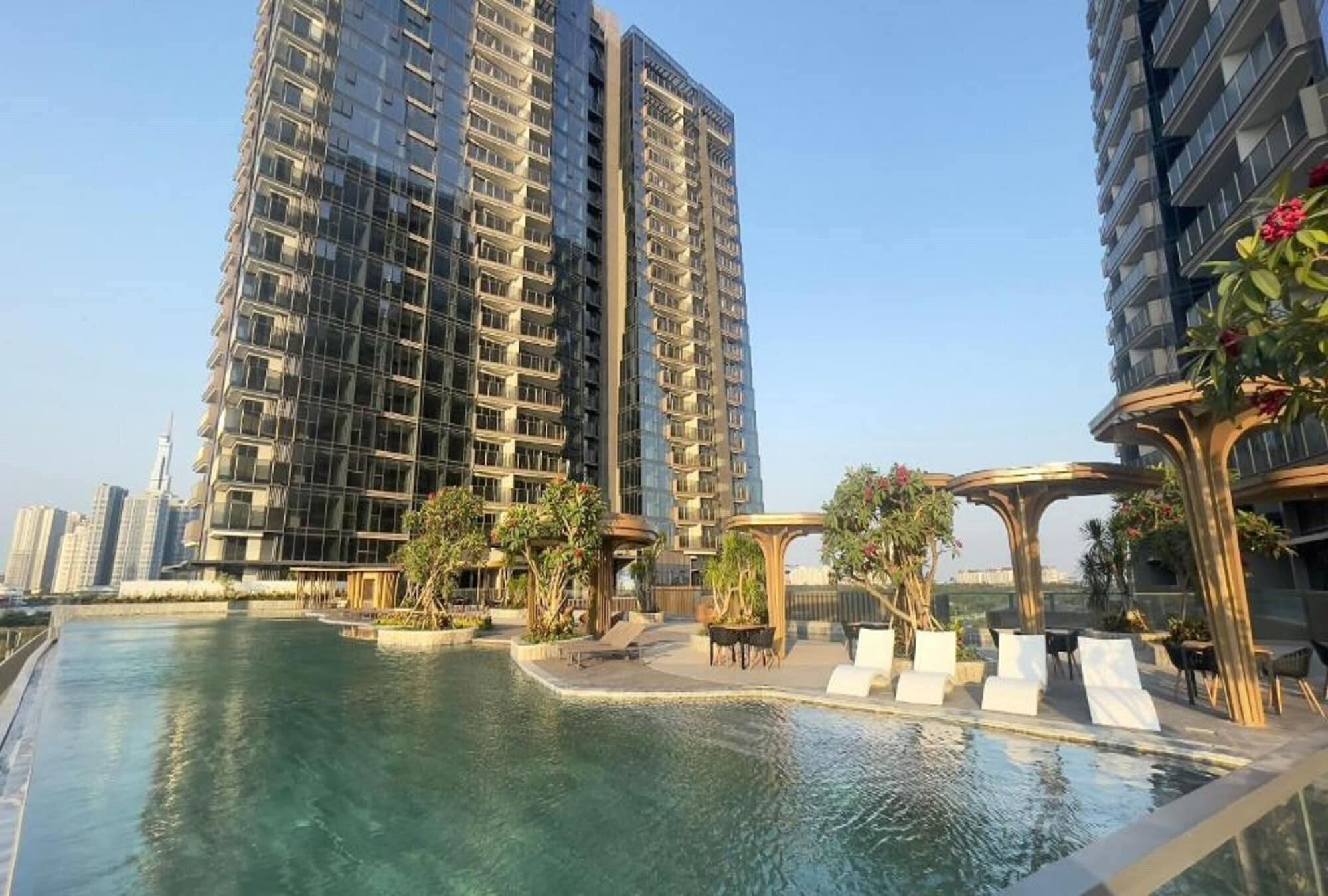 Вид Bluesky Opera Luxury Ho Chi Minh City 5*