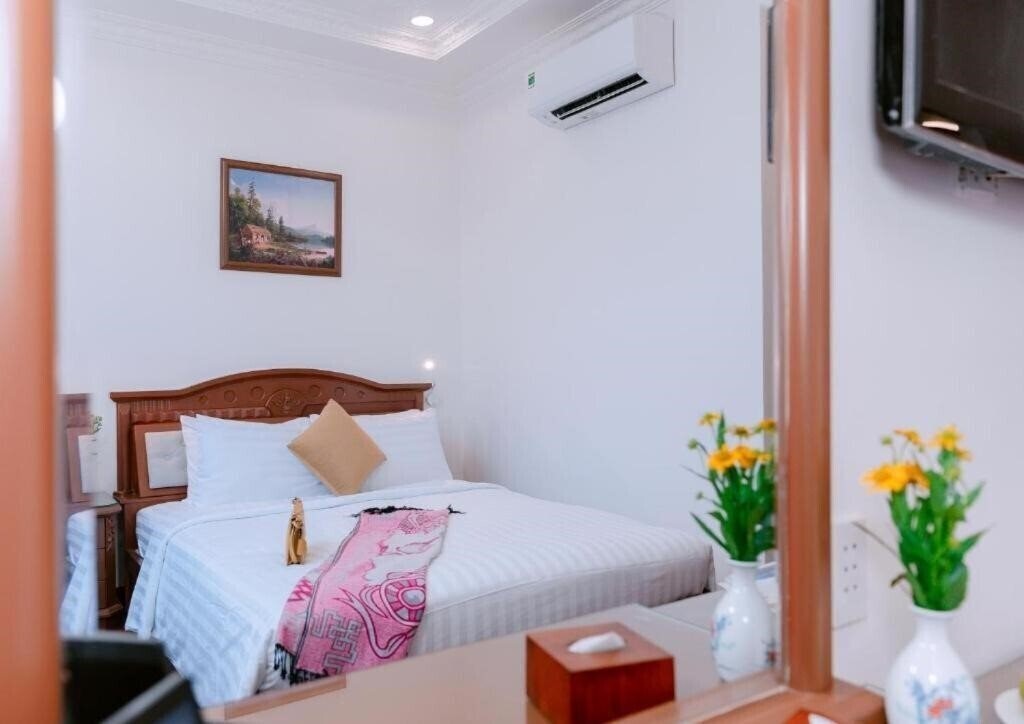 Апартаменты Dahlialand Saigon Hotel (ex. A25 Hotel Le Thi Rieng) 4*