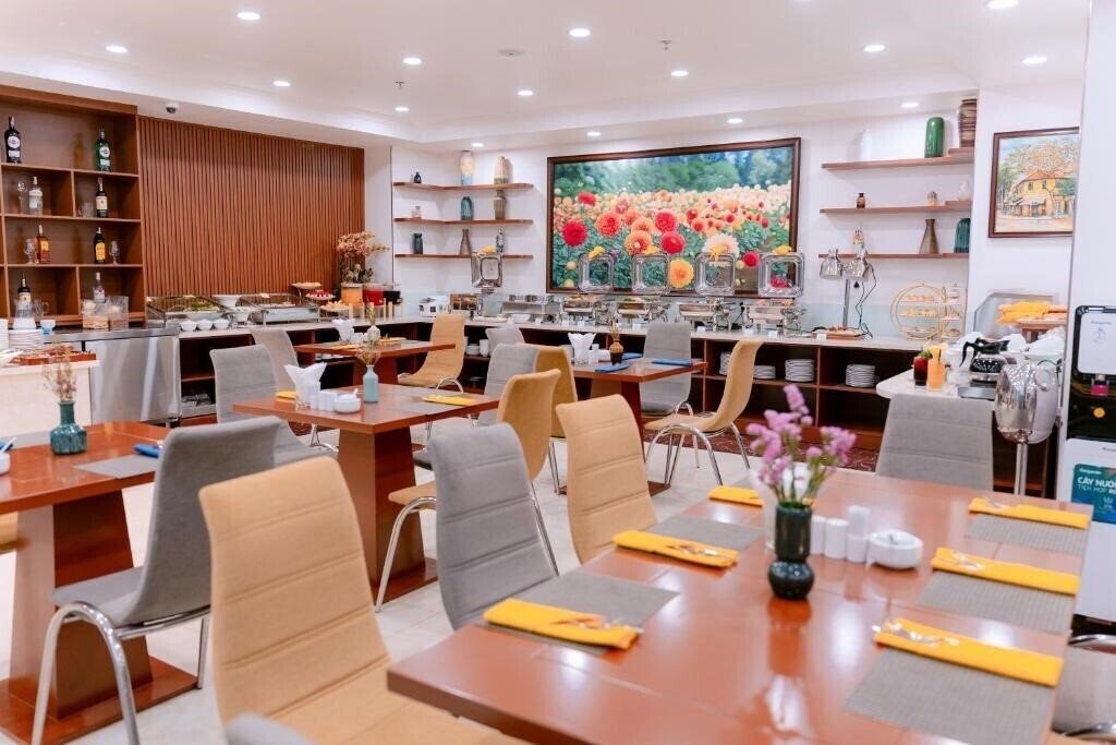 Фотография Dahlialand Saigon Hotel (ex. A25 Hotel Le Thi Rieng) 4*