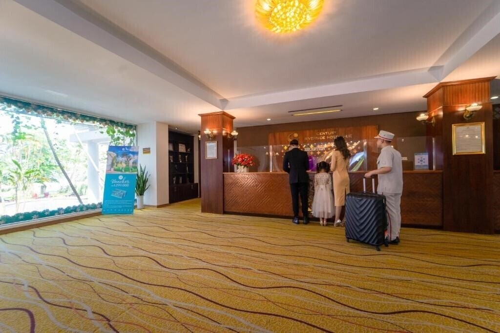 Вид Century Riverside 4*