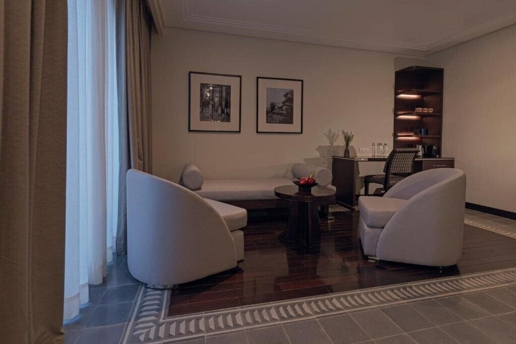 Вид Azerai La Residence Hue (ex. La Residence Hotel & SPA) 5*