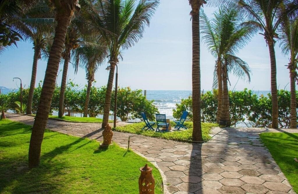 Апартаменты Saigon Emerald Resort 3*