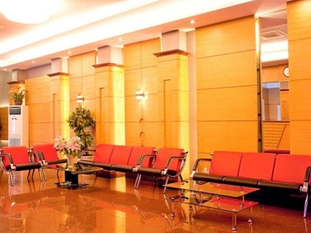 Вид Nhat Thanh Hotel 3*