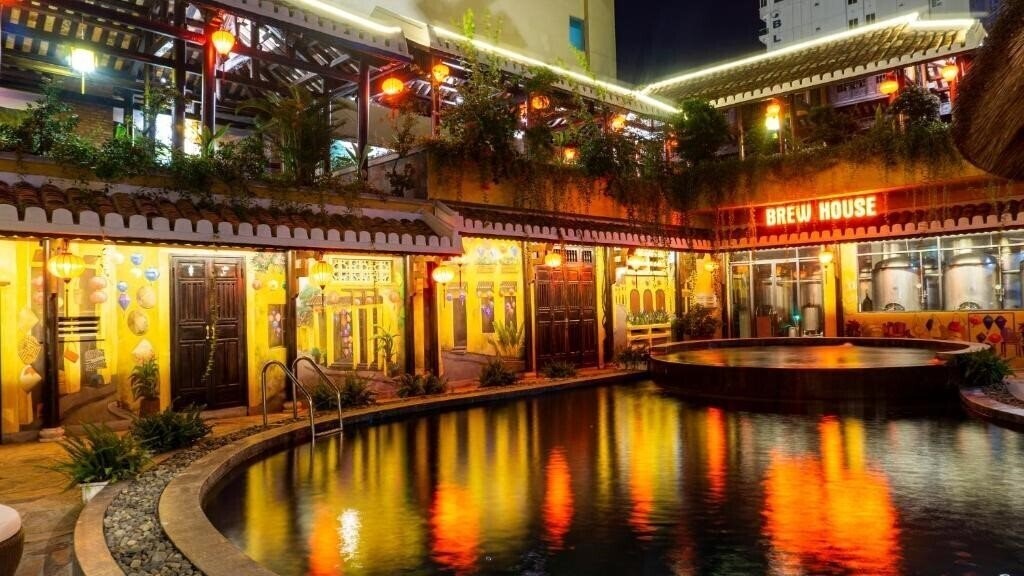 Панорама The Light Hotel & Resort 4*