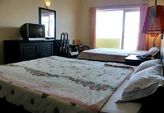 Панорама Cuong Long Hotel 2*