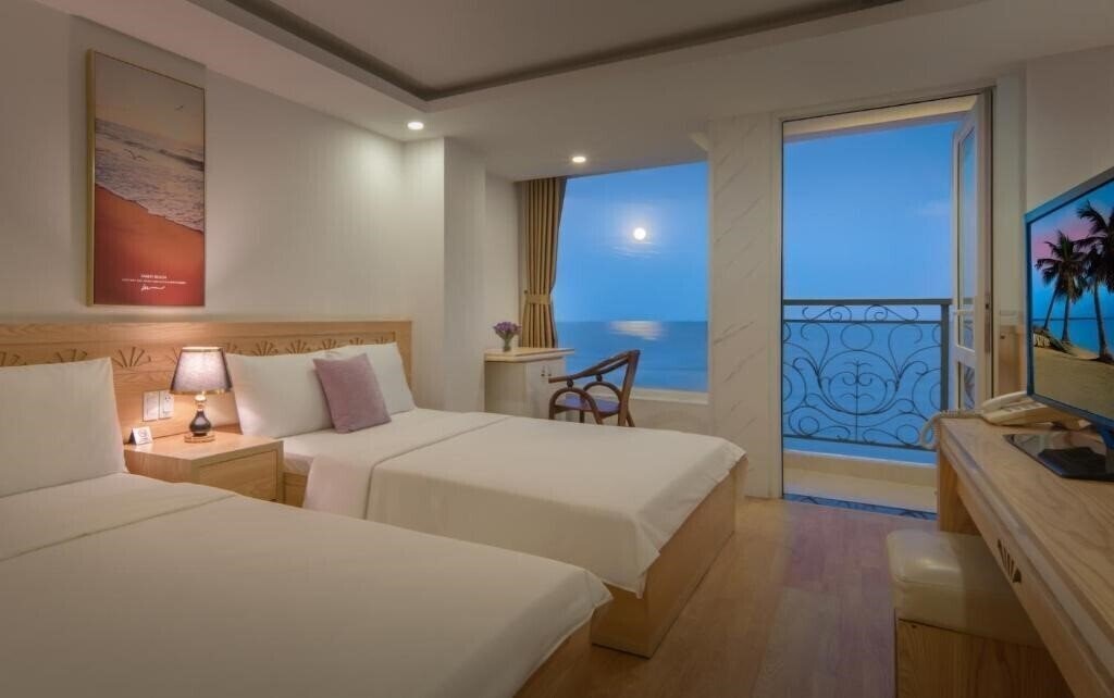 Територія Nang Vang Hotel Nha Trang (ex. Thanh Binh 2 Hotel) 2*