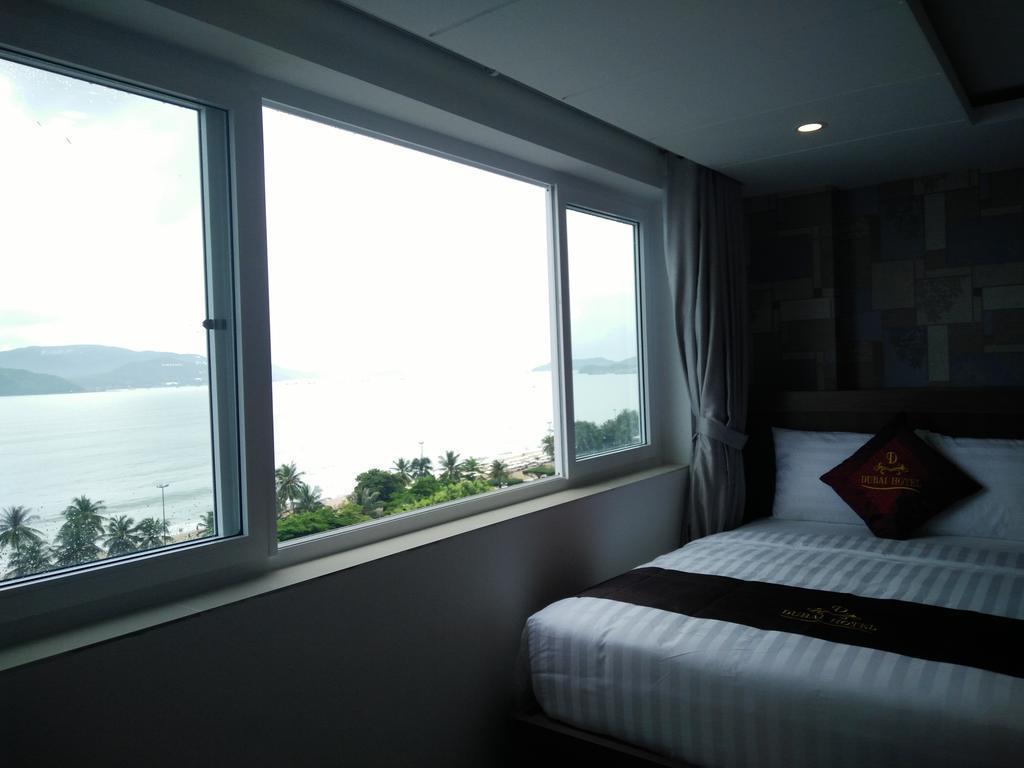 Территория Dubai Hotel 2*