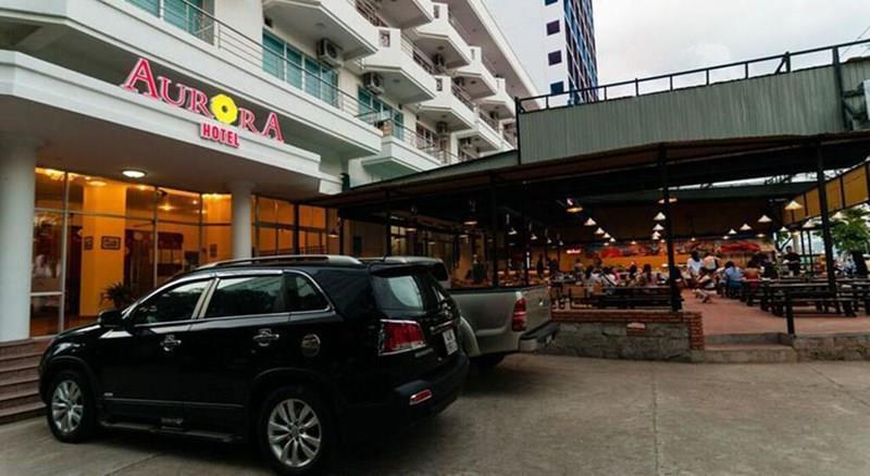 Отель Aurora 2*