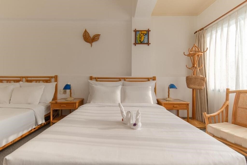 Панорама Green Hotel Nha Trang (ex. Green Nhatrang, Green Hotel) 3*