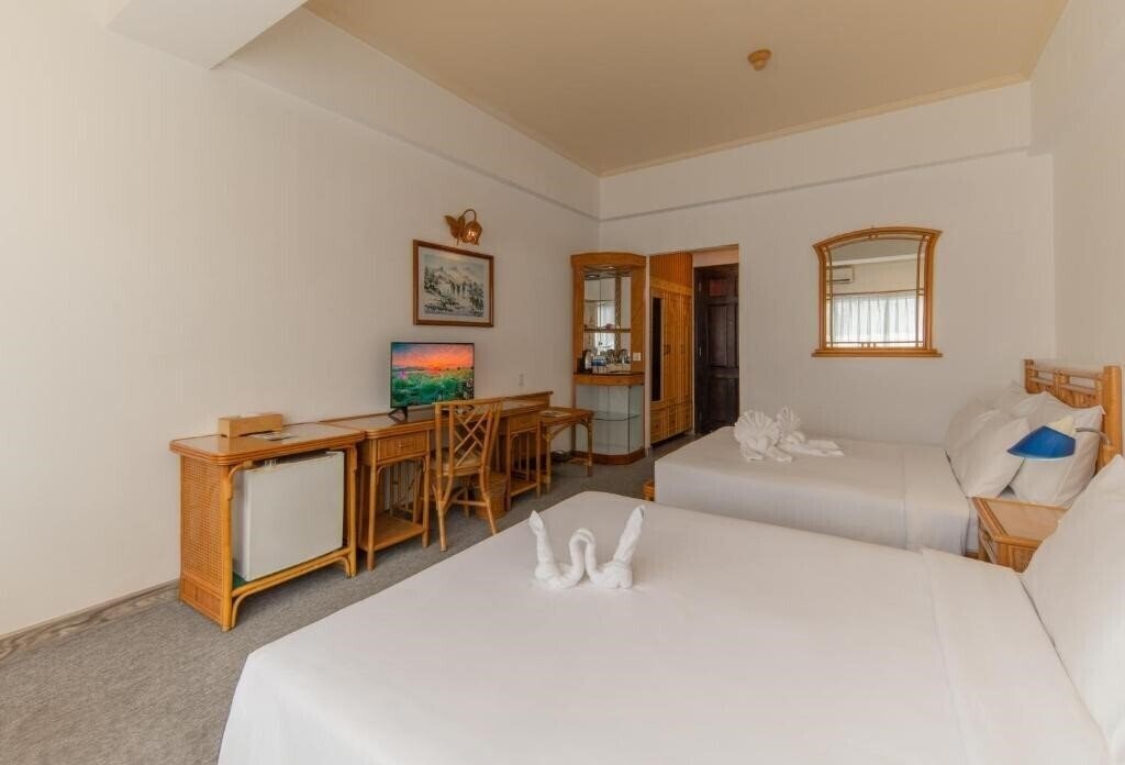 Территория Green Hotel Nha Trang (ex. Green Nhatrang, Green Hotel) 3*