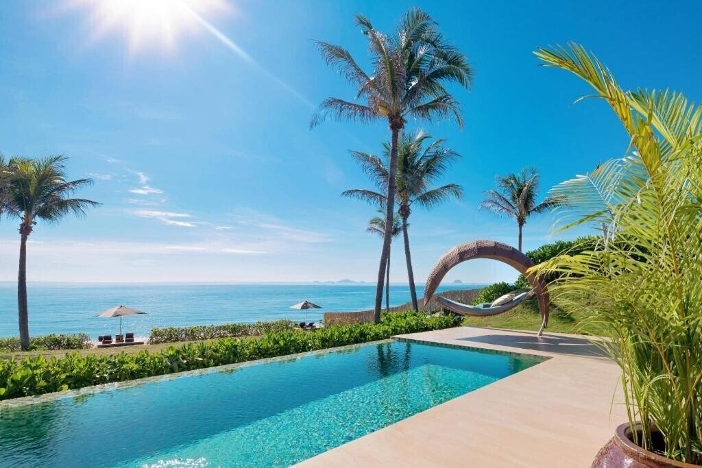 Готель Fusion Resort Nha Trang 5*