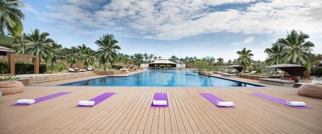 Територія Fusion Resort Nha Trang 5*