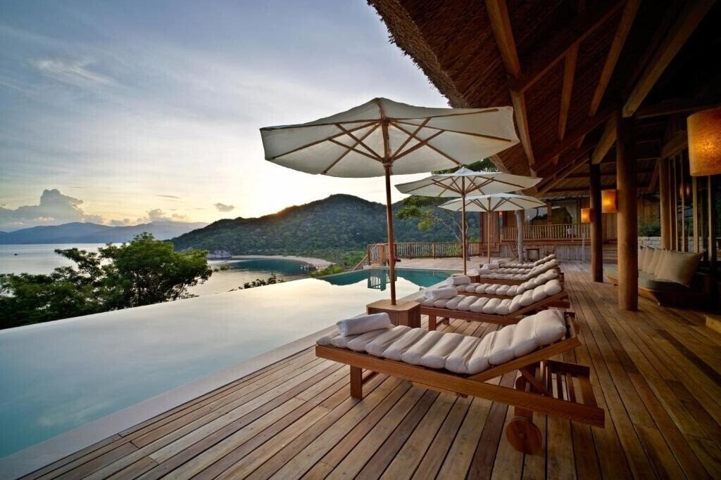 Панорама Six Senses Hideway Ninh Van Bay 5*