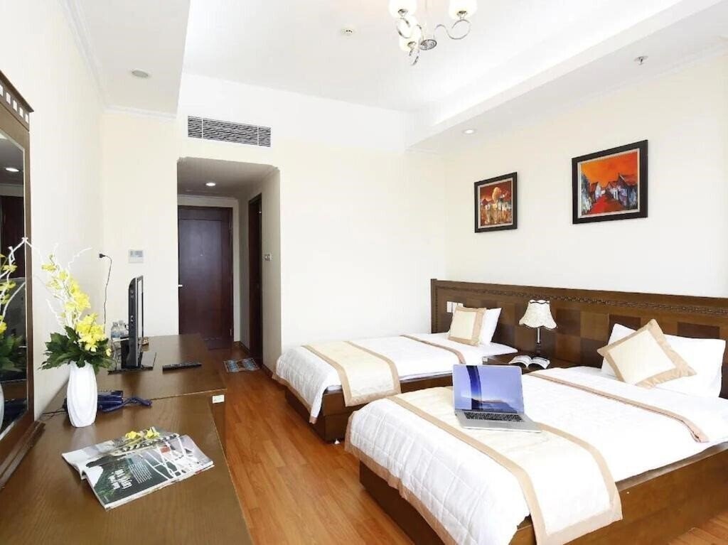 Апартаменти Central Hotel 3*