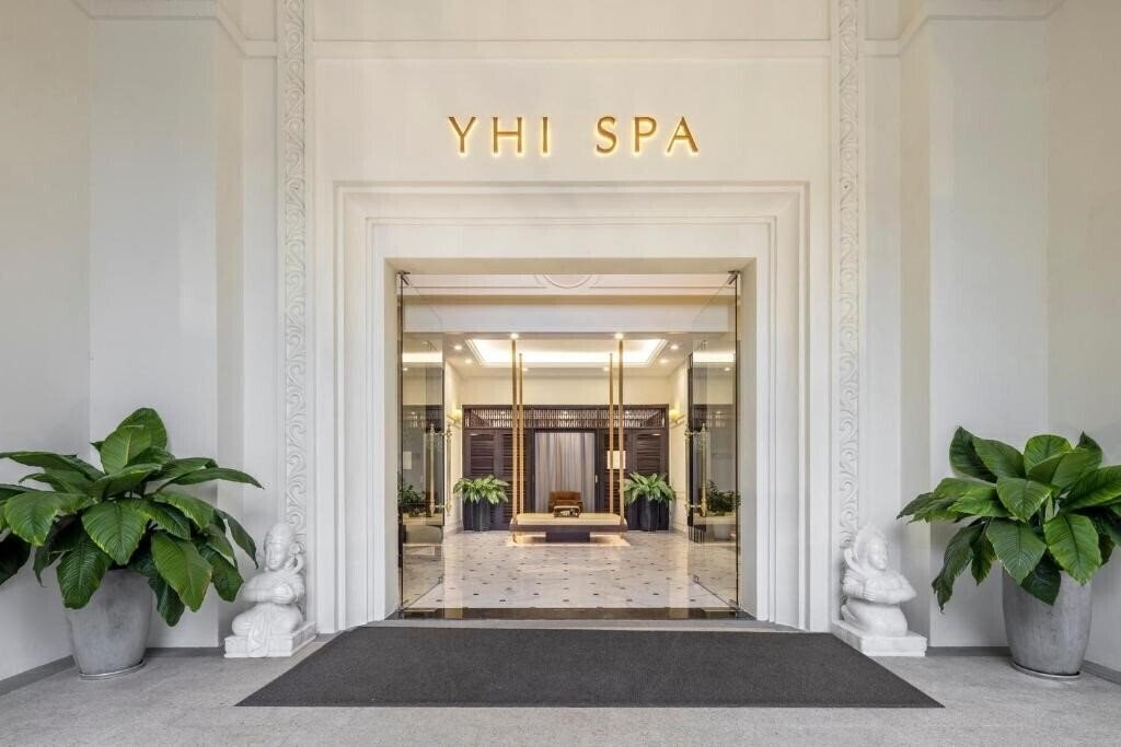 Вид Vinpearl Nha Trang Long Beach Villas 5*