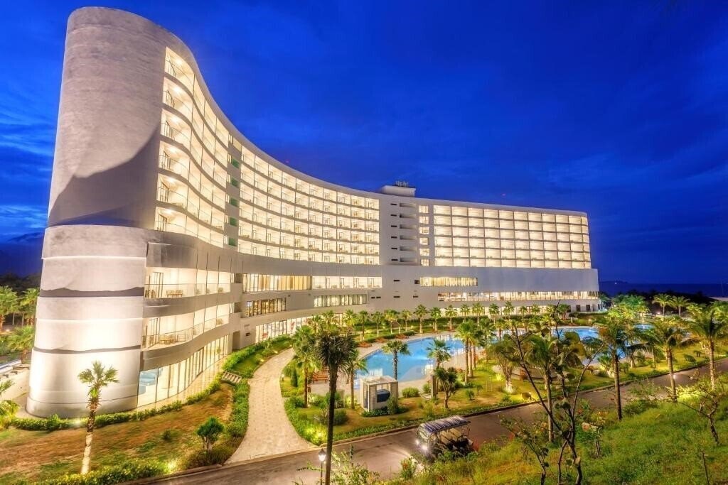 Зображення Selectum Noa Resort Cam Ranh 5*