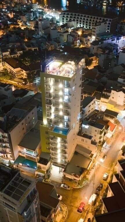 Готель The Phoenix Hotel Nha Trang 2*