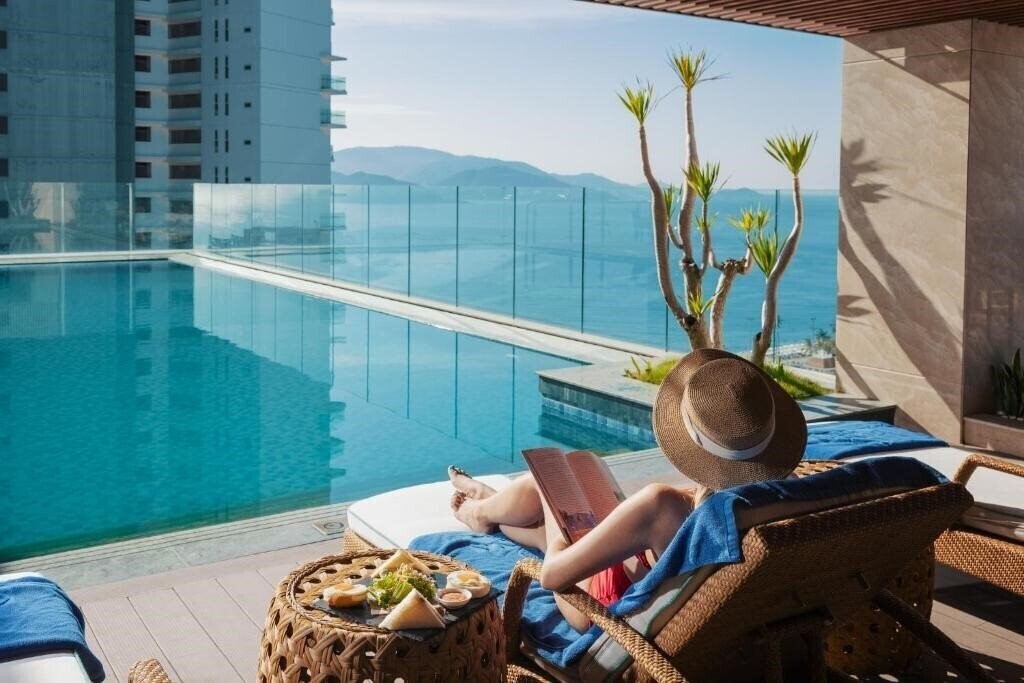 Панорама Gonsala Hotel Nha Trang 4*