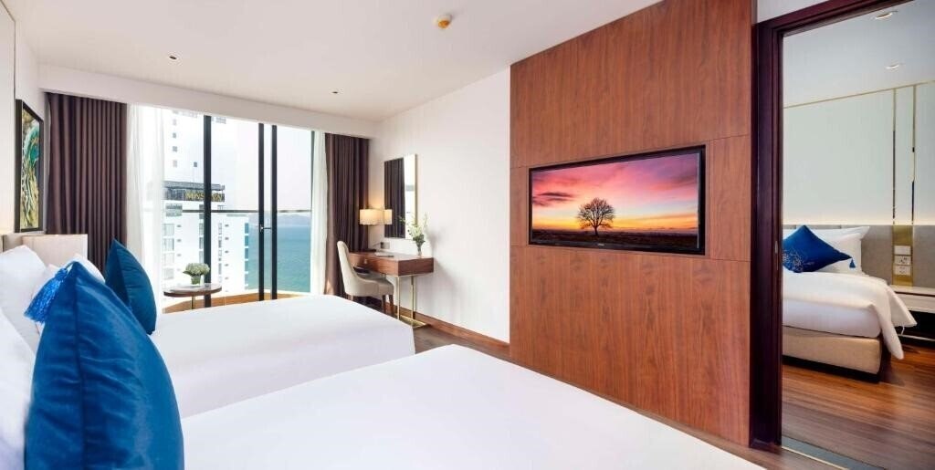 Территория Best Western Premier Marvella Nha Trang 5*