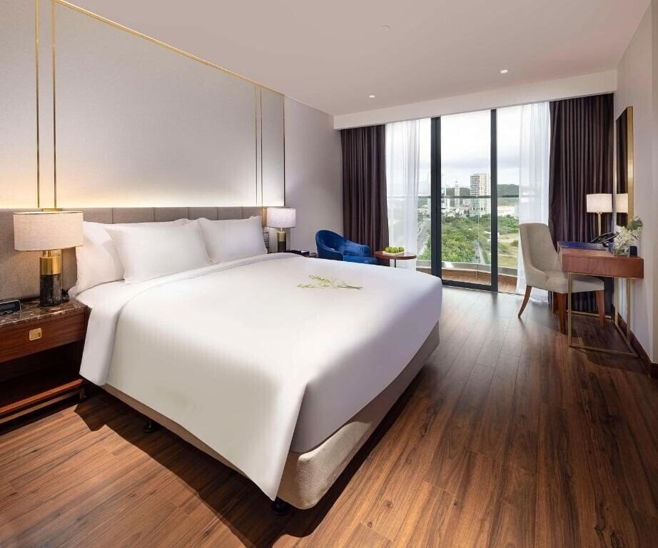 Апартаменты Best Western Premier Marvella Nha Trang 5*