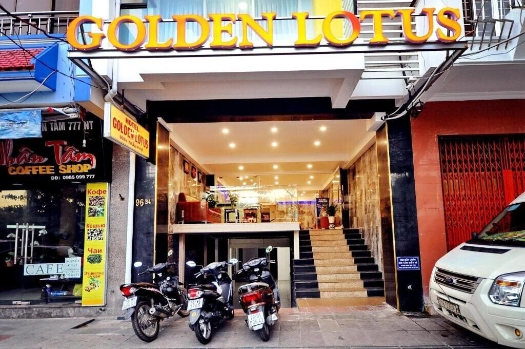 Панорама Golden Lotus 3*