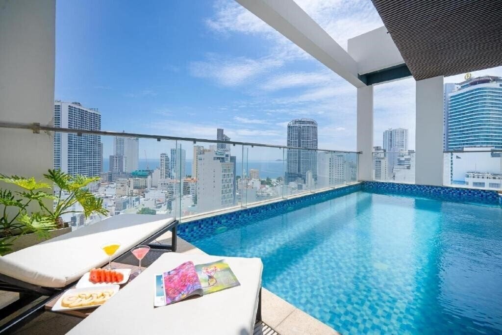 Отель Astica Hotel 3*